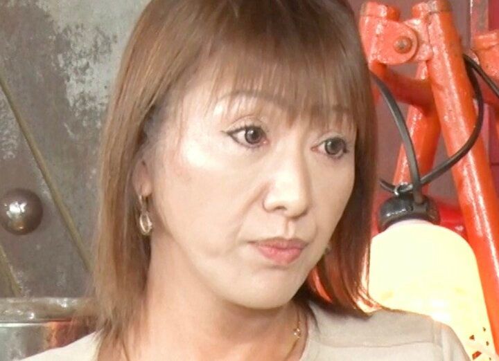 【写真・画像】“獄中出産”が人生の転機に…元受刑者・元ヤクザを雇用する元レディース総長社長、社内での“親代わり”生活「今日も朝からガラスが割れた」 1枚目