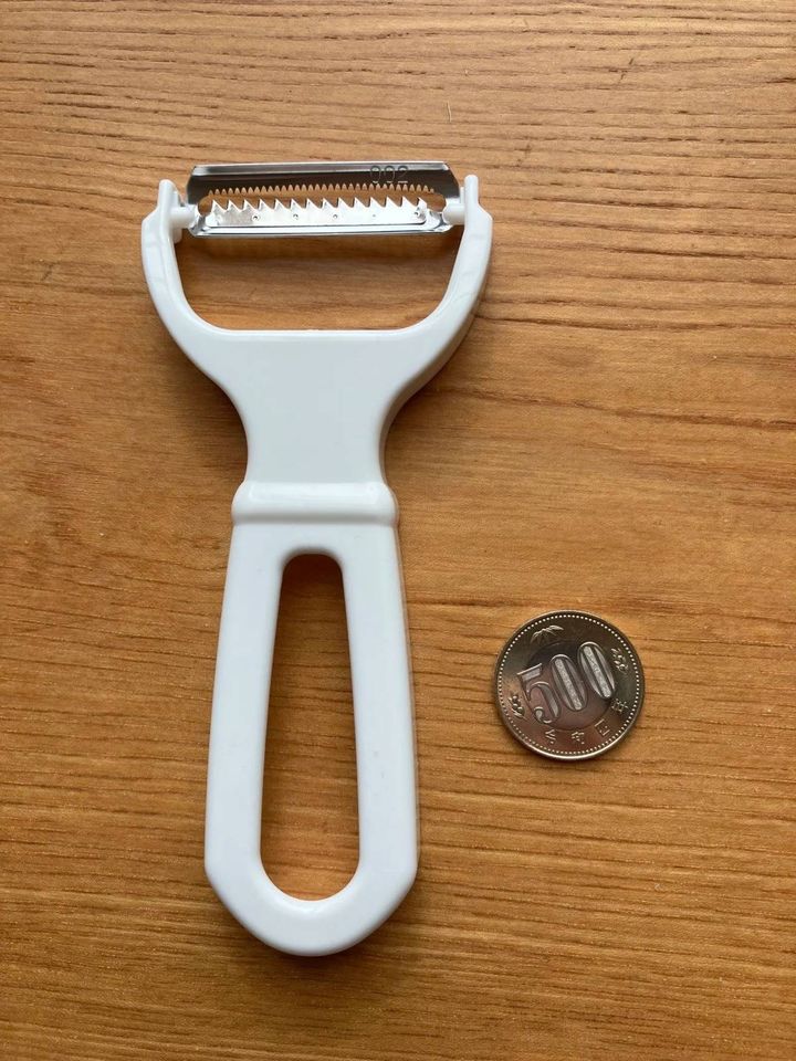 Seria(セリア)：千切りスライサー