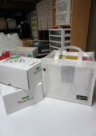 桃やぶどうなどの贈答箱を安全に持ち運びできる「EBISTトート | FRUIT BOX」発売！
