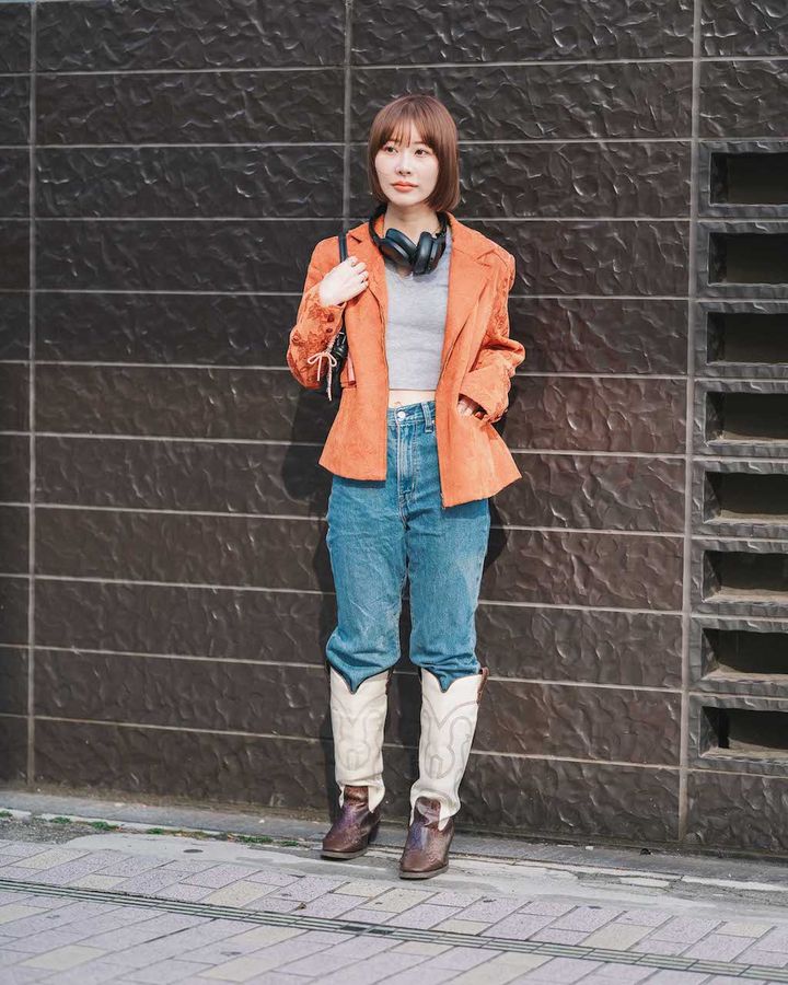 おしゃれな“春カラー”ルック5選。鮮やかなアイテムで装いを彩ろう【TOKYO SNAP】