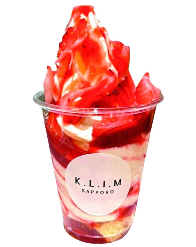 博多阪急「春の北海道物産大会」／「K.L.I.M」■豊富牛乳ソフトクリームとけずりいちごパフェ