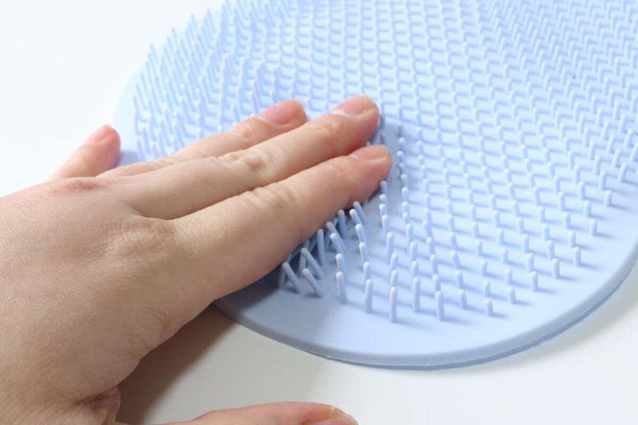 セリア 足裏ブラシマット TPU