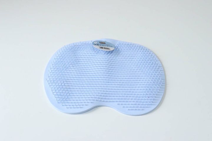 セリア 足裏ブラシマット 100円