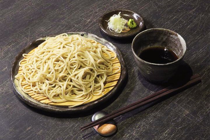 静岡駅すぐの大人の隠れ家へ。城下町の路地裏で味わう、とっておきの蕎麦ランチ＆会席「手打ち蕎麦 たがた」