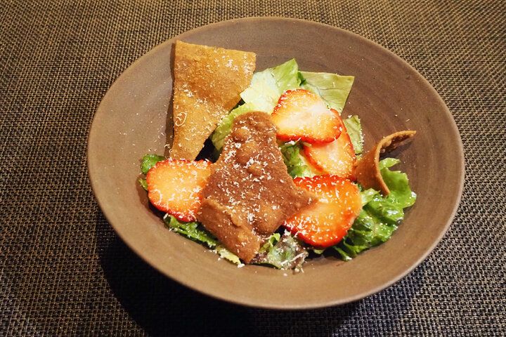 静岡駅すぐの大人の隠れ家へ。城下町の路地裏で味わう、とっておきの蕎麦ランチ＆会席「手打ち蕎麦 たがた」