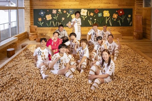 サッカー×農業×アートで地域を盛り上げるFC越後妻有の選手にインタビュー！ 撮影＝Nakamura Osamu