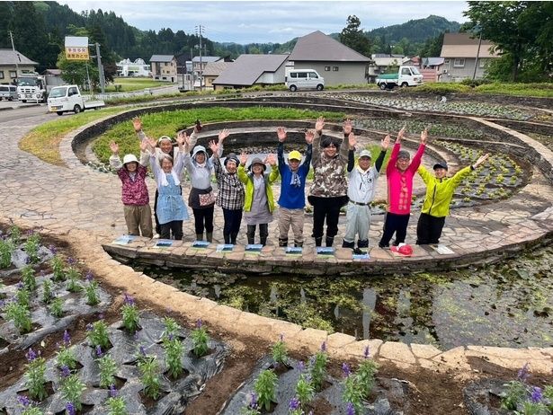 地域の人たちと協力して景観を守っている「創作の庭」土屋公雄