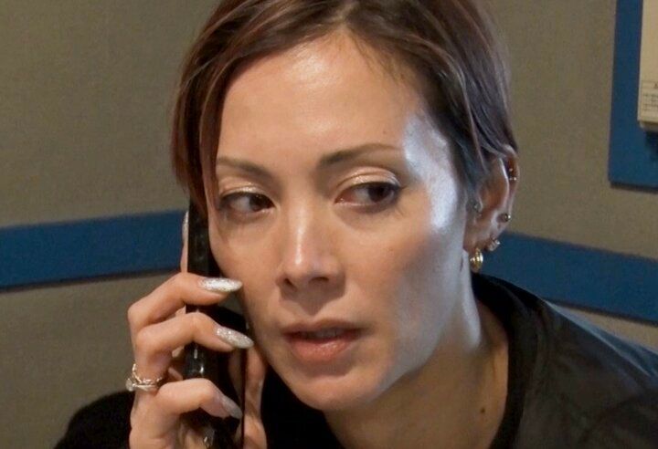 【写真・画像】4児の母・土屋アンナ、21歳長男＆ママ友をフル活用“1人で抱え込まない育児”「頭を下げてでも、子供には…」 1枚目