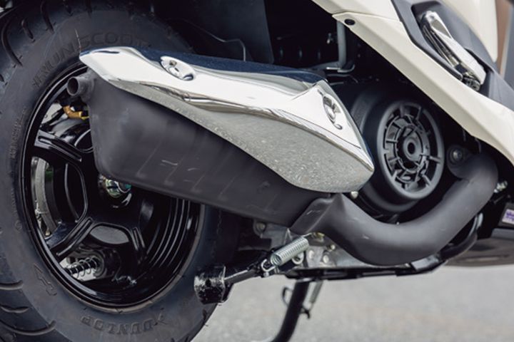 【新型アドレス125】3代目はさらにスタイリッシュ！街乗りを快適にする低中回転重視のエンジン特性