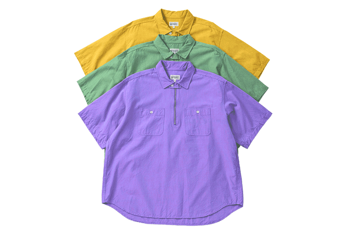 〈エンジニアド ガーメンツ ワーカデイ〉のシャンブレーシャツ