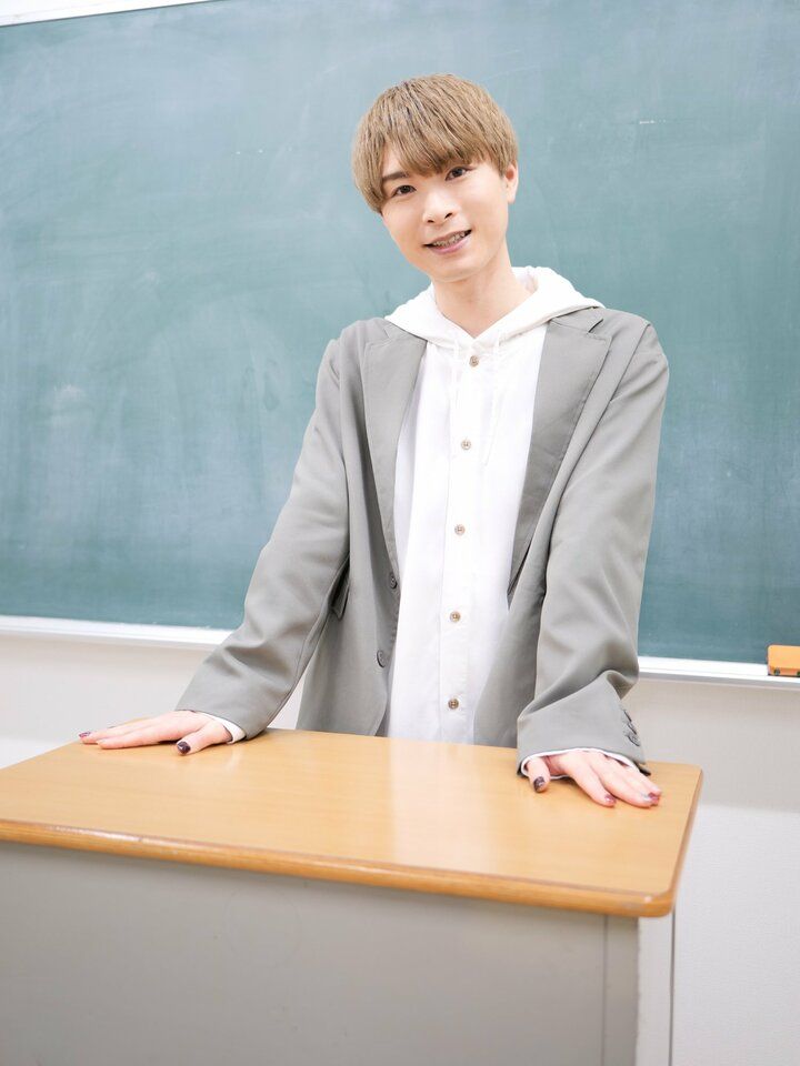 【写真・画像】『灰原くんの強くて青春ニューゲーム』主演声優・上村祐翔に聞くアフレコエピソード「“歌が上手いんですよ”って言われていて（笑）」 1枚目