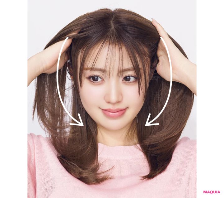 ヘアアレンジ ドライヤーを使った髪の巻き方 ロング 毛束をほぐす