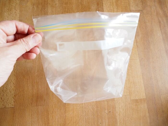 これで「マチ付き」のジップ袋に！