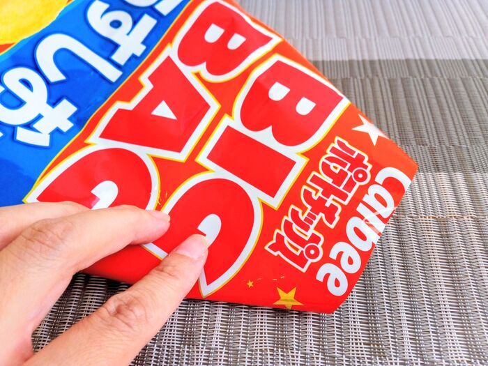 『食パンの袋』の超シンプルな閉じ方！いつもどうしてる？輪ゴムもクリップも何も使いません♡