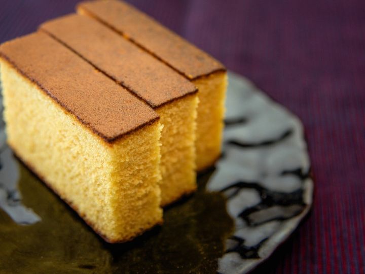 All About ニュース編集部が全国250人を対象に実施した「お土産に関するアンケート」の調査結果から、話のネタになりそうな「宮城県のお土産」ランキングを発表！ 2位「萩の月（菓匠三全）」を抑えた1位は？※画像はイメージです