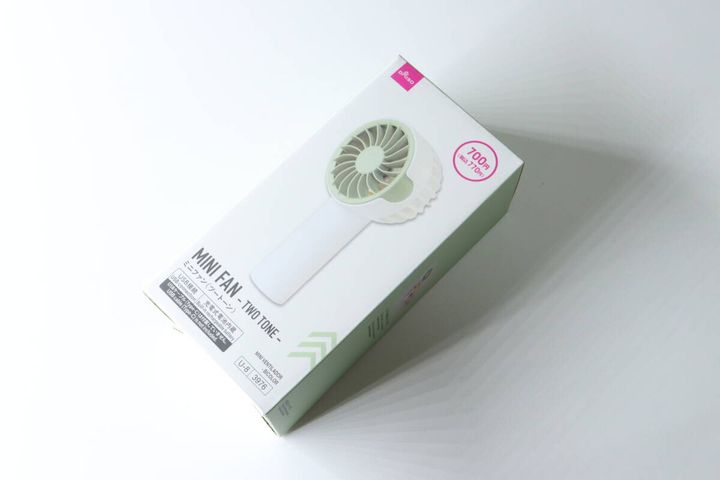 ダイソー ミニファン（ツートン）