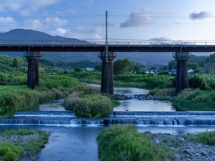 All About ニュース編集部は「読むのが難しい駅」に関するアンケート調査を実施。「読むのが難しいと思う宮崎県の駅」ランキングで1位に選ばれたのは？