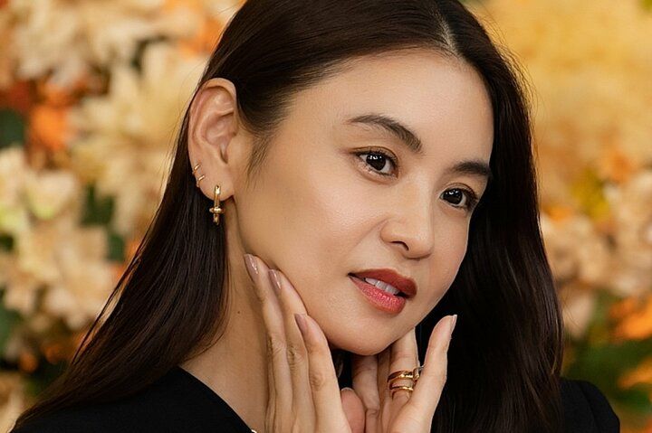 【写真・画像】滝沢眞規子（47）、美魔女友達（46）の美貌に恐怖「1歳しか変わらないのに、この差！怖い〜！」 1枚目