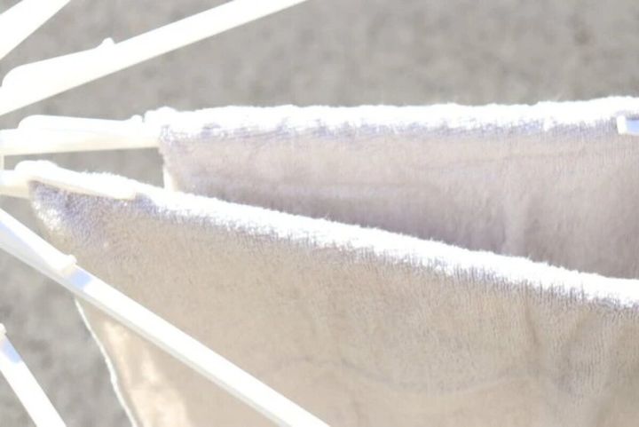 ダイソー パラソルハンガー（16本掛け） 使用例