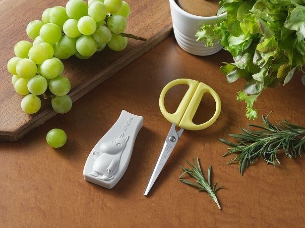 今回のコラボキッチンツールはキッチンばさみなど7品