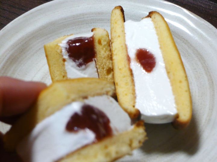 苺のショートケーキサンド5