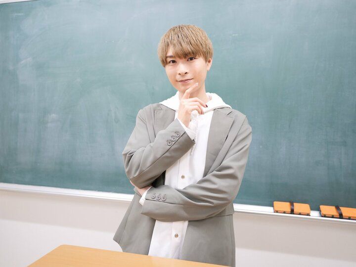 【写真・画像】「別ルートに行くんじゃないかなって思います」声優・上村祐翔がもしも高校生活をやり直せるなら？【『灰原くんの強くて青春ニューゲーム』インタビュー】 1枚目