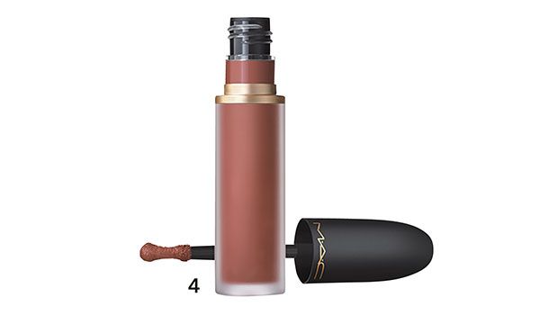 【4】パウダー キス リップ＋チーク ムース