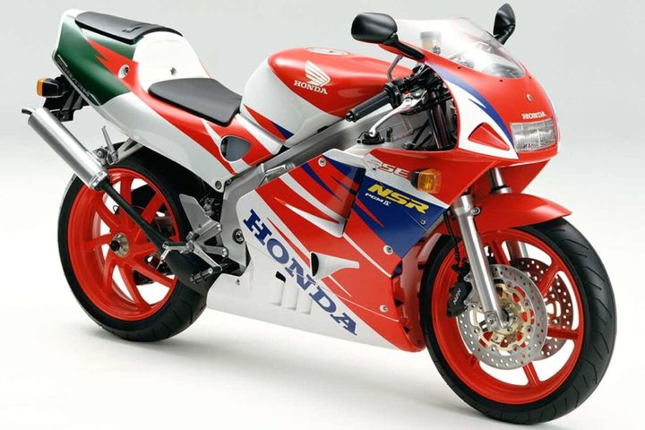 1993 HONDA NSR250R SE（MC28）