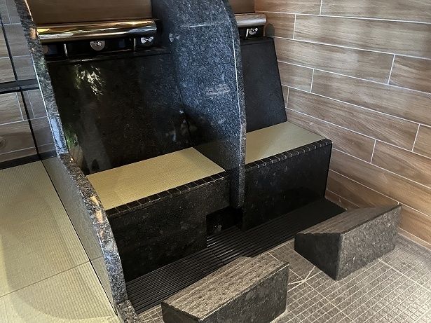 座面が畳になっている椅子もある