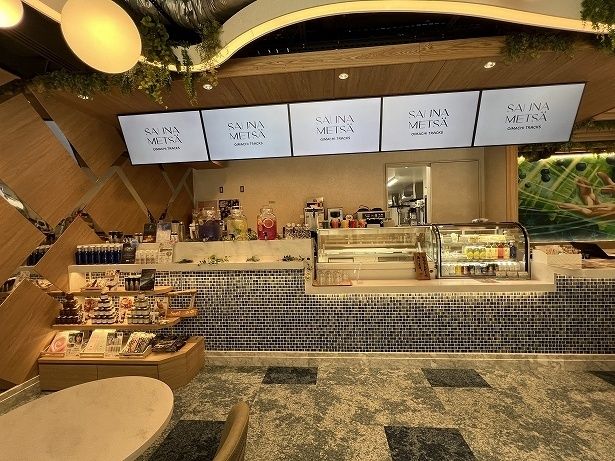 カフェ＆ラウンジ「WELL ＋CRAFT」