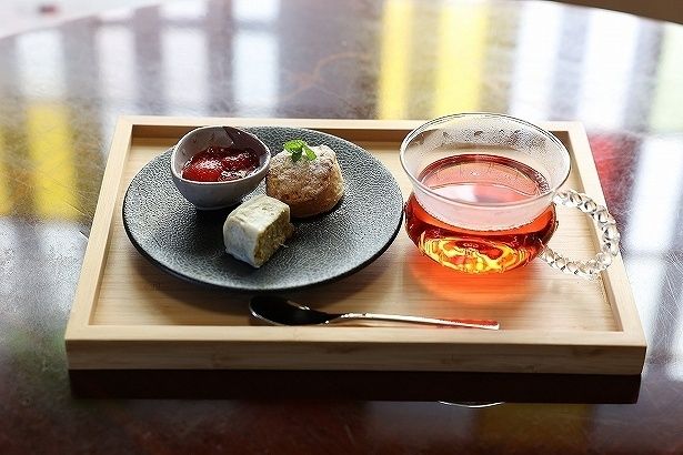 「きんぎょ茶や」でひと休み(写真はイメージ)
