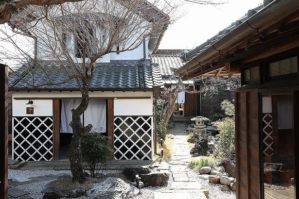 「宿と食事 ローブン大多喜町」の宿泊棟