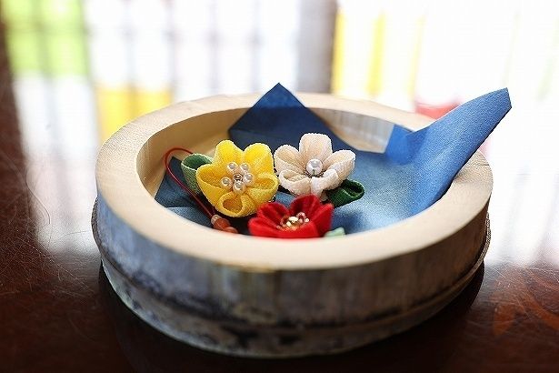 ちりめんの布を使ったワークショップもある