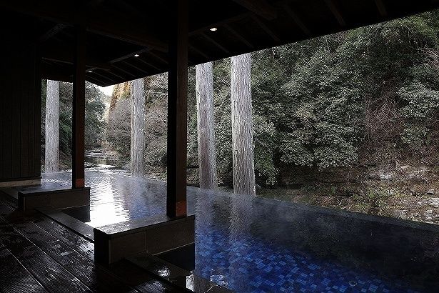 温水露天プール「プー露」