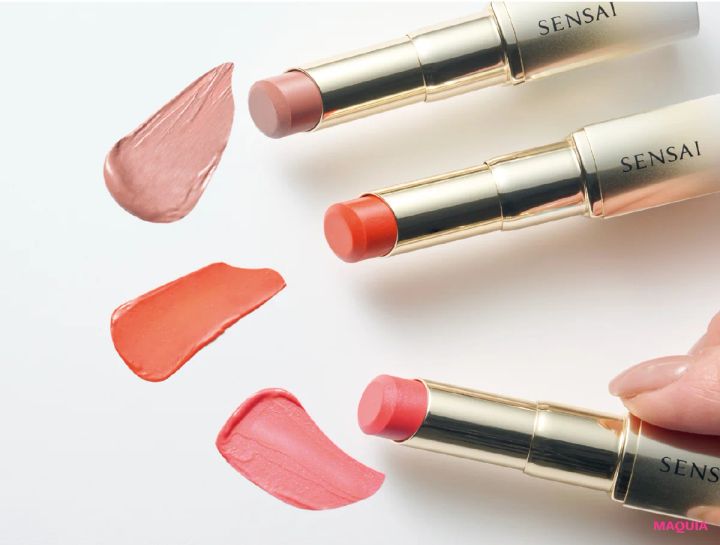 美容愛好家 野毛まゆりさんおすすめの新作コスメ カネボウ化粧品 センサイ モイスチャー インテンスリップスティック 見たまま発色
