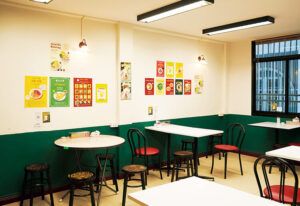 バンコク〈アポロ〉店内