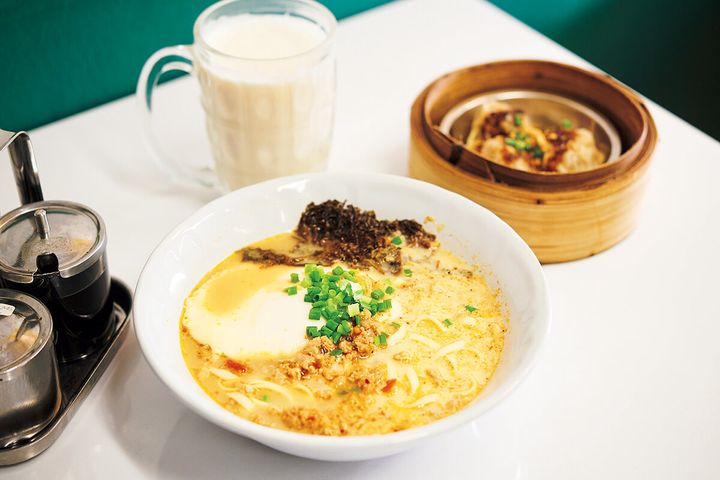 バンコク〈アポロ〉米麺・豆漿豆花麺