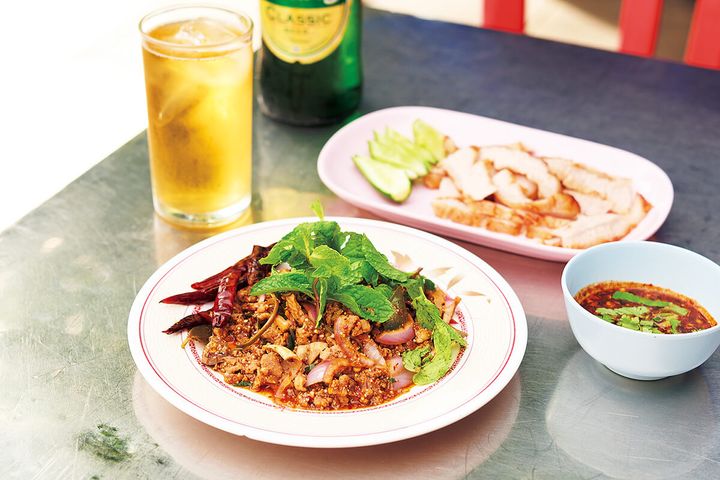 バンコク〈ラープ・ペット・ヤソートーン〉ラープペットヤーン