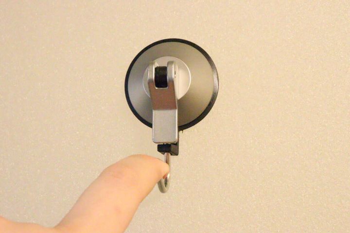 ダイソーのキッチンツールフック ジェル吸盤は耐荷重800g