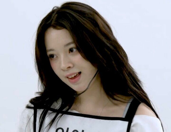 「すごい！」「最高」実力レベチの元アイドル、英語の楽曲をわずか5日間で