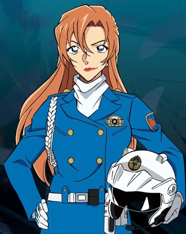 本作のキーパーソン・萩原千速。神奈川県警の警部補で白バイ小隊長を務める“風の女神”