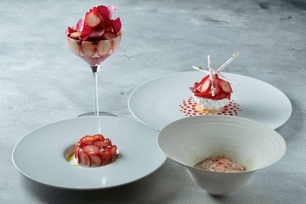 【東京都港区】話題のパフェが“コース”へと進化。J'apprendsが苺尽くしのデザートコースを限定提供