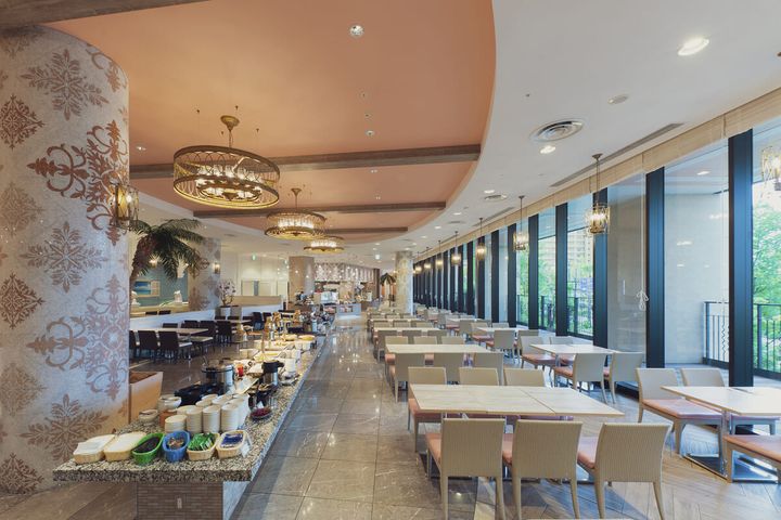 ブッフェダイニング「アーカラ」