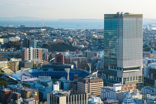  「横浜スタジアム」と隣接したロケーション