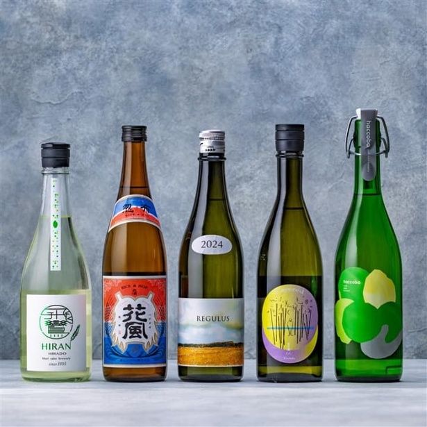 全国各地の酒蔵が育んできた珠玉の日本のお酒を厳選して販売。角打ちも楽しめる