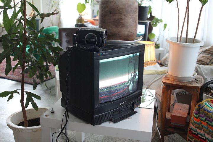 店内に設置されたテレビ