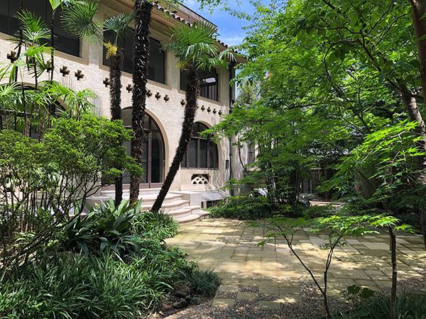 【東京都千代田区】九段ハウスでマルタン・マルジェラの日本初個展開催。歴史的邸宅で現代美術と向き合う