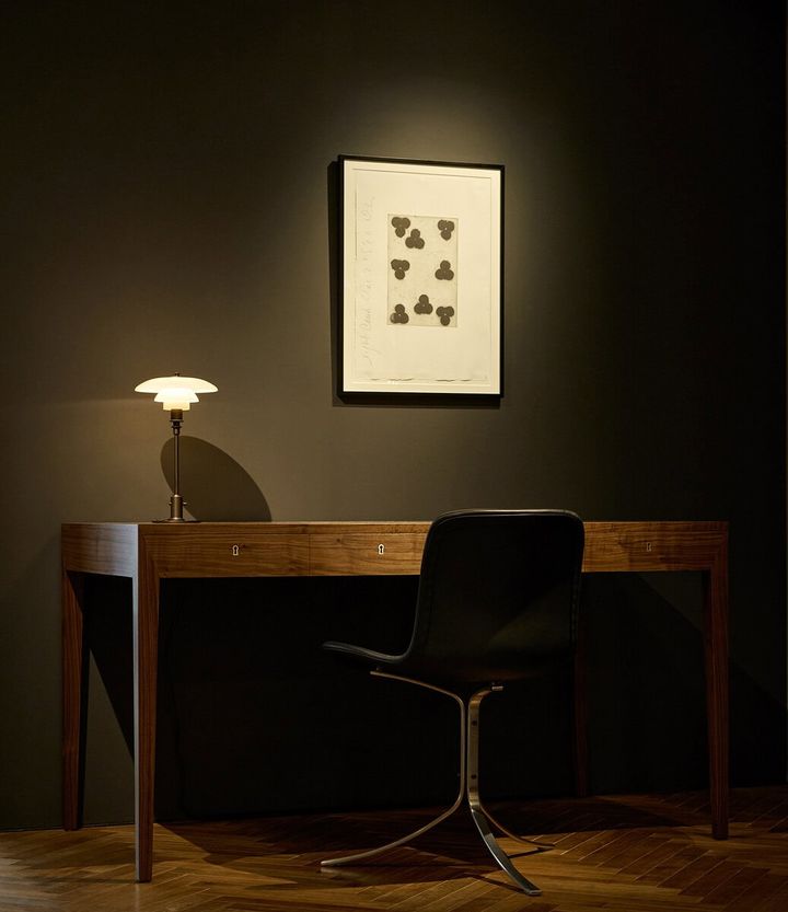 「“北欧っぽい”とは一線を画す」75年の時を経て蘇ったクラムチェアの、震えるほど美しい機能美