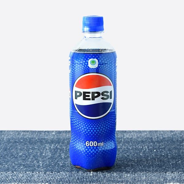 「ファミマル」ブランドの「ペプシコーラ」