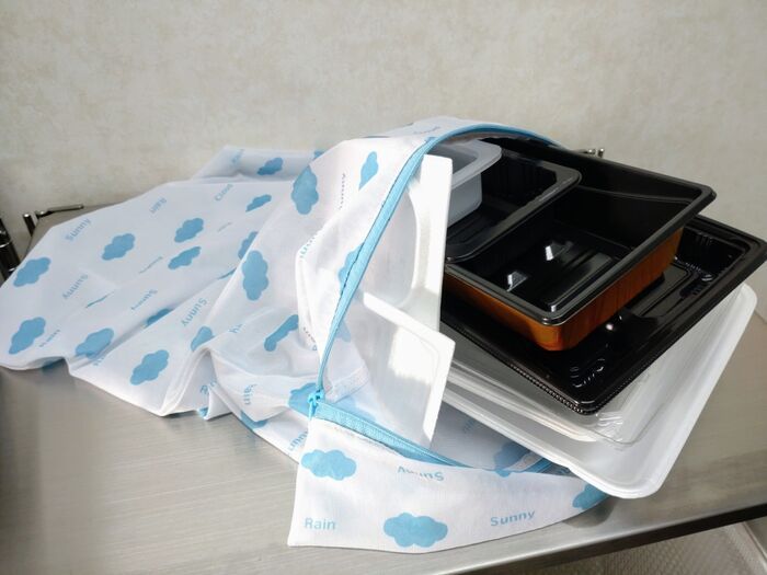 洗った『プラ容器』キッチンに置くのやめました！乾かす場所を変えるだけで→断然快適に。